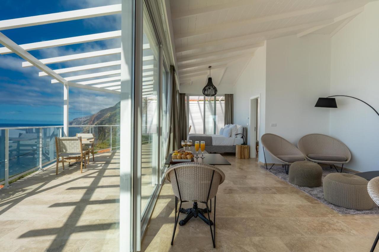 Отель Escarpa - The Madeira Hideaway Понта-ду-Сол Экстерьер фото